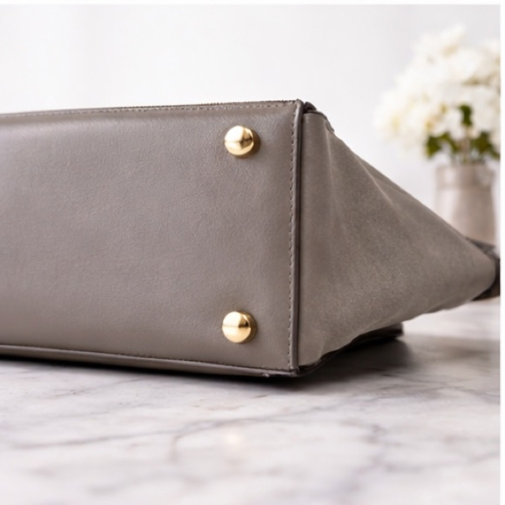 Gray Designer Handbag - Picture 6 of 7
